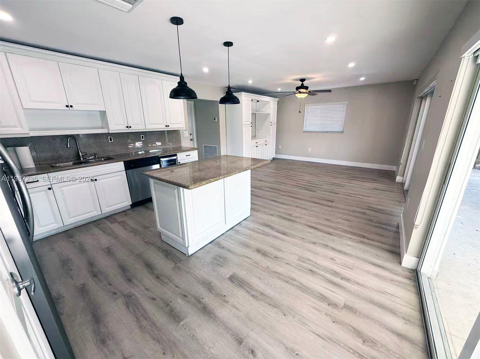 WESTBROOKE SUB 5TH ADDN - Residential Lease