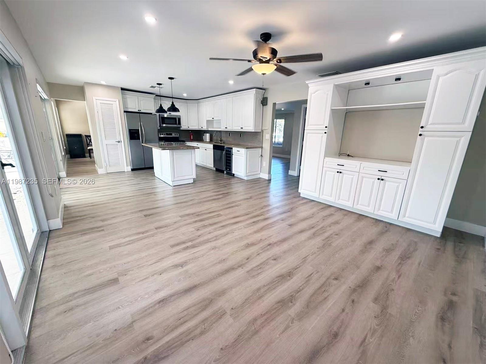 WESTBROOKE SUB 5TH ADDN - Residential Lease