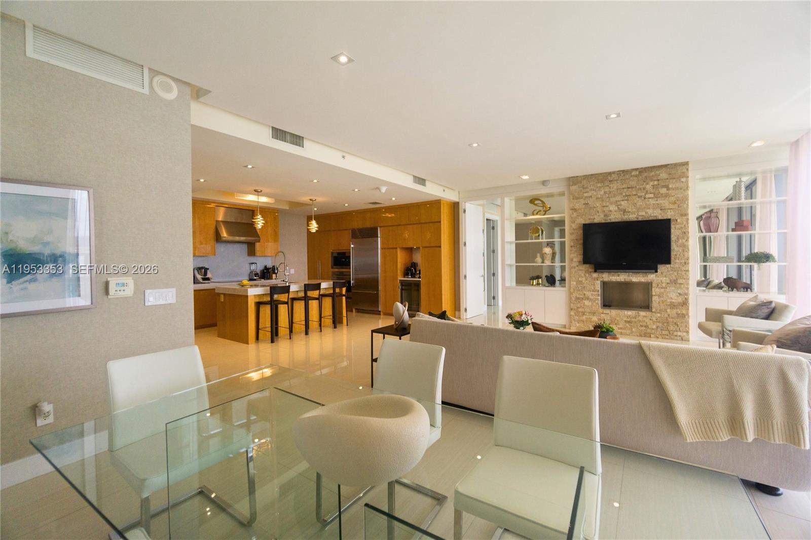 BAL HARBOUR NORTH SOUTH C - Residential