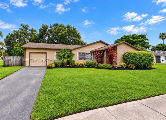 908 CARDINAL PL, HOMESTEAD, FL 33035 - Image ea57cf051f20bd629dff49aed8151a5c/2278475930