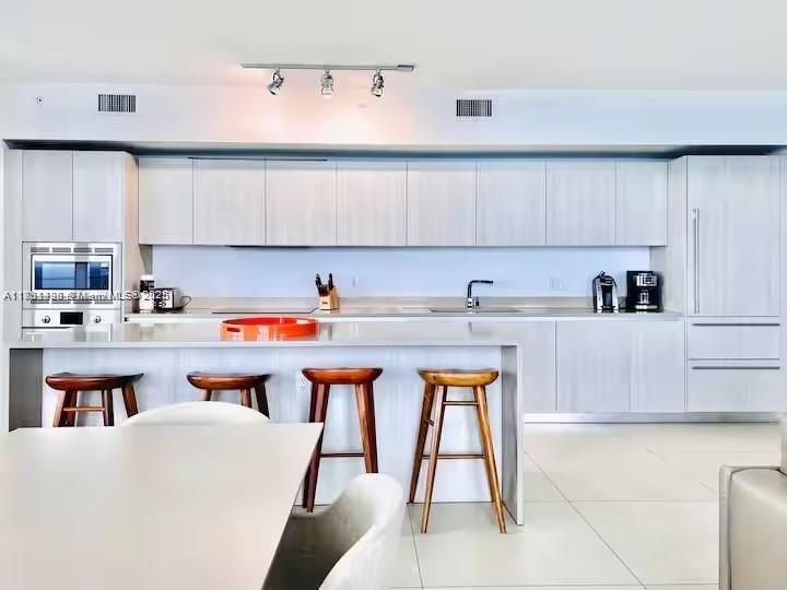 4111 S Ocean Dr 1801