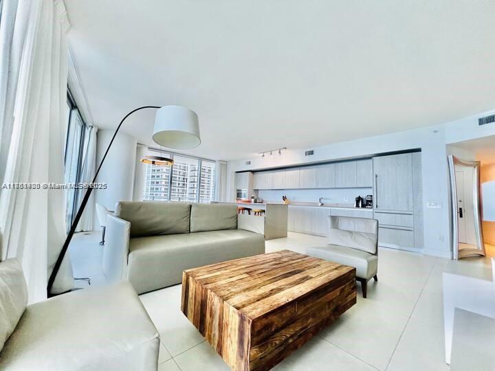 4111 S Ocean Dr 1801