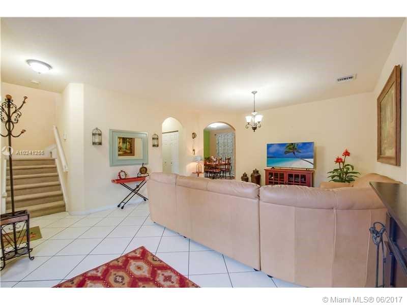 CASA DEL SUR - Residential Lease