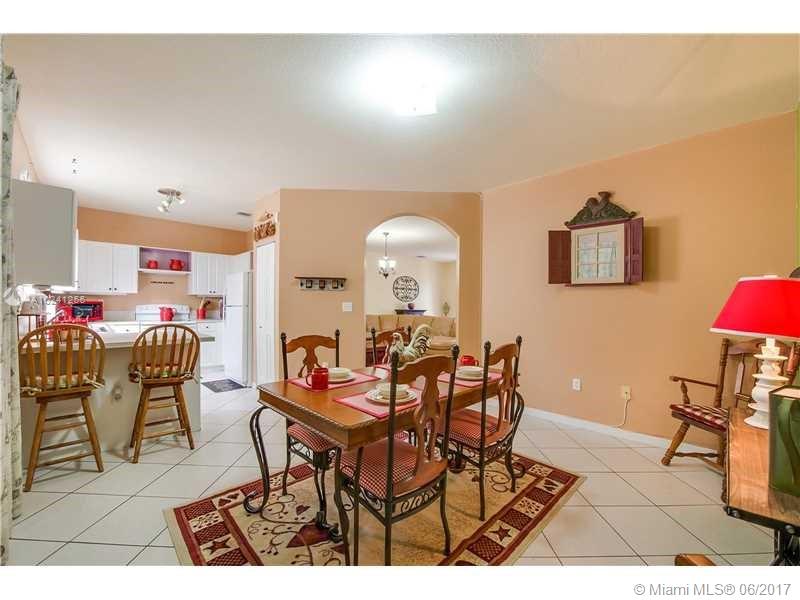 CASA DEL SUR - Residential Lease