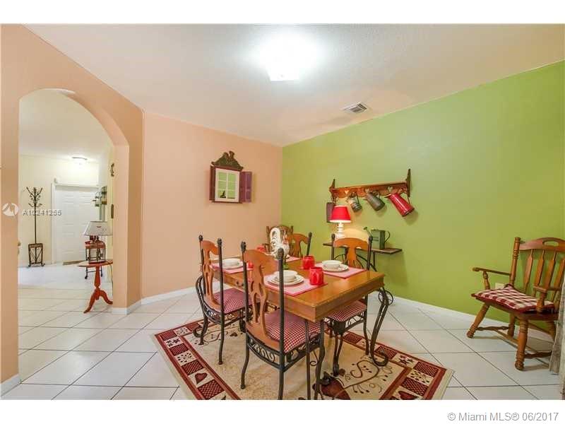 CASA DEL SUR - Residential Lease