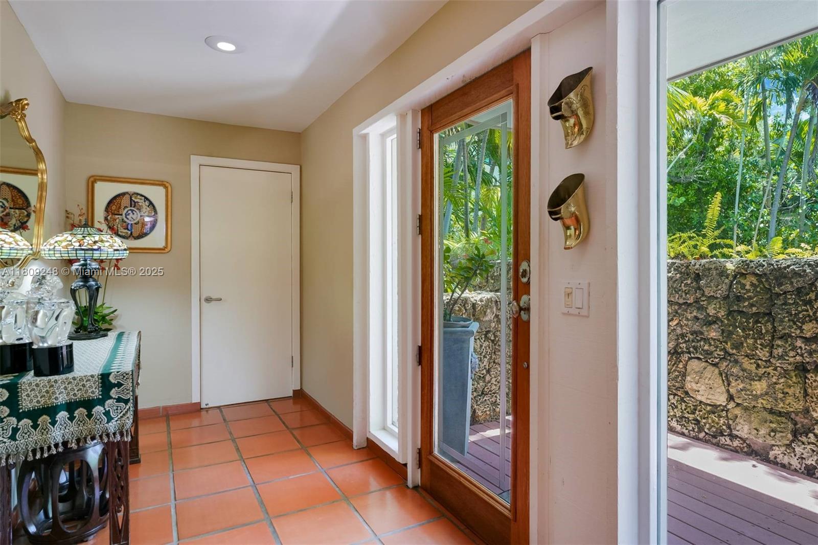 ABITARE CONDO - Residential