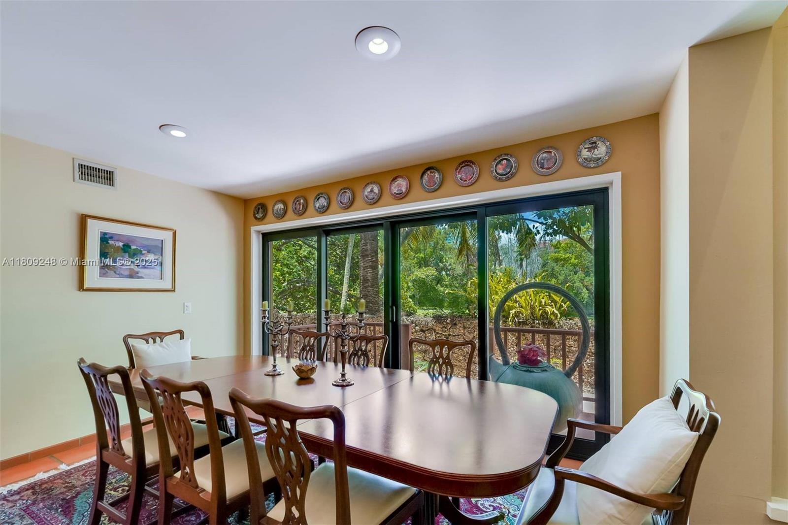 ABITARE CONDO - Residential