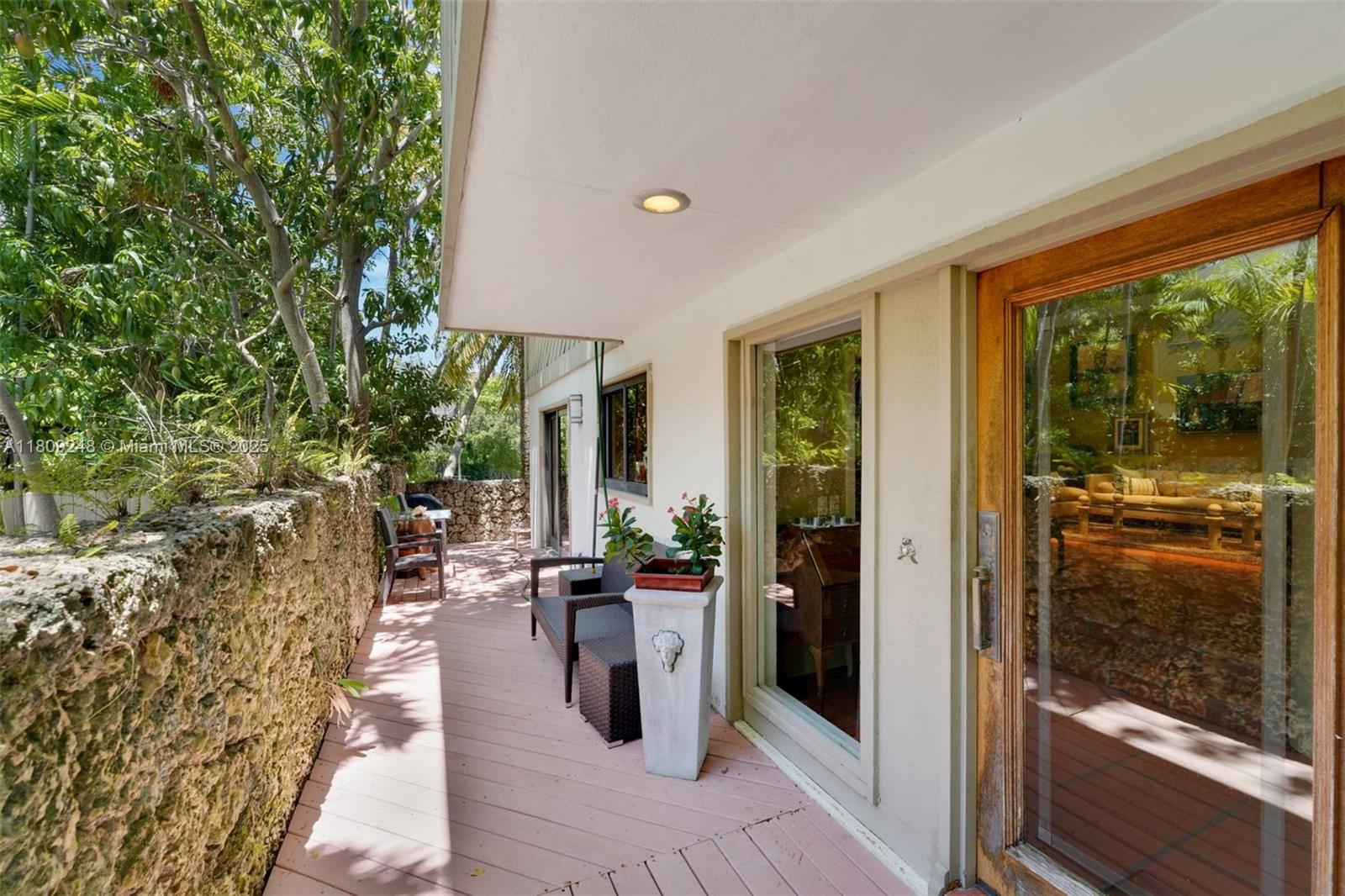 ABITARE CONDO - Residential