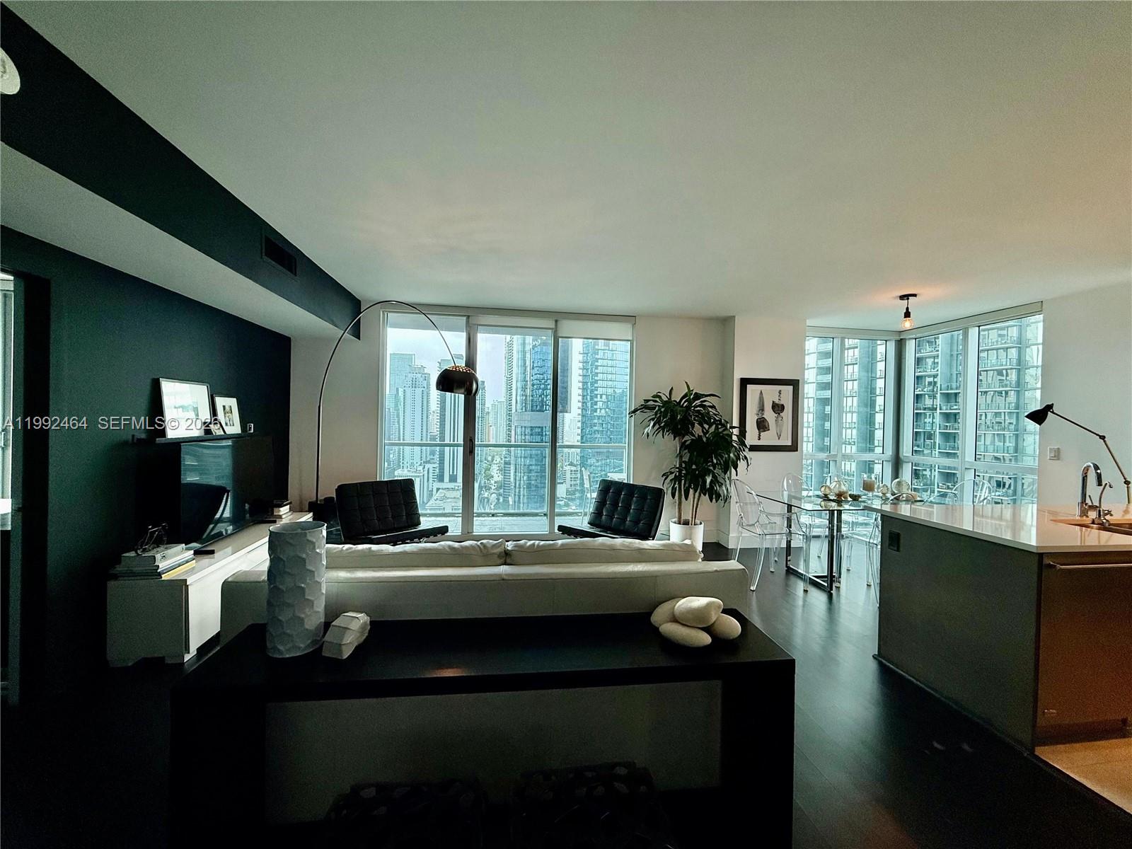 500 BRICKELL WEST CONDO - Residential Lease