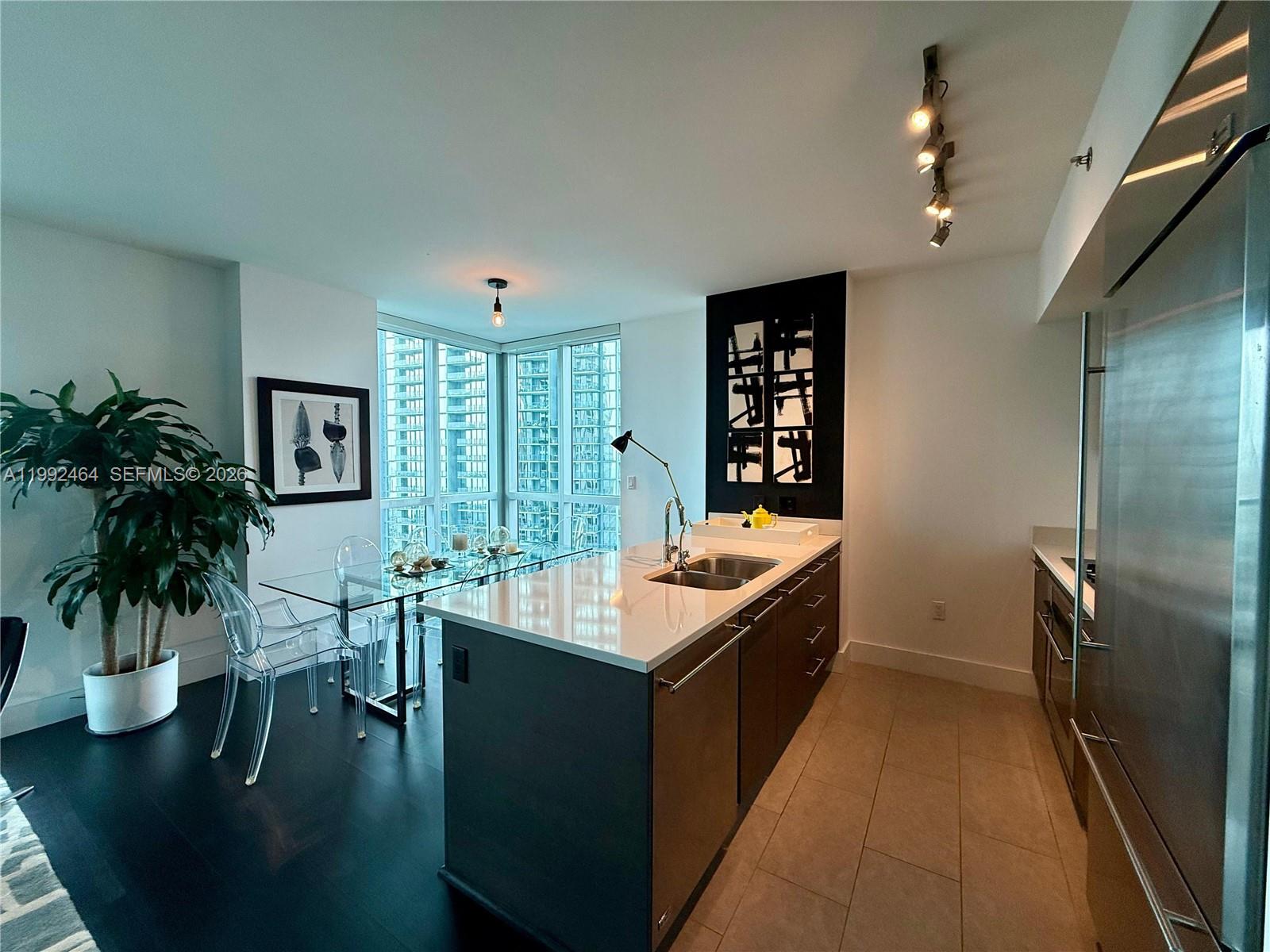 500 BRICKELL WEST CONDO - Residential Lease