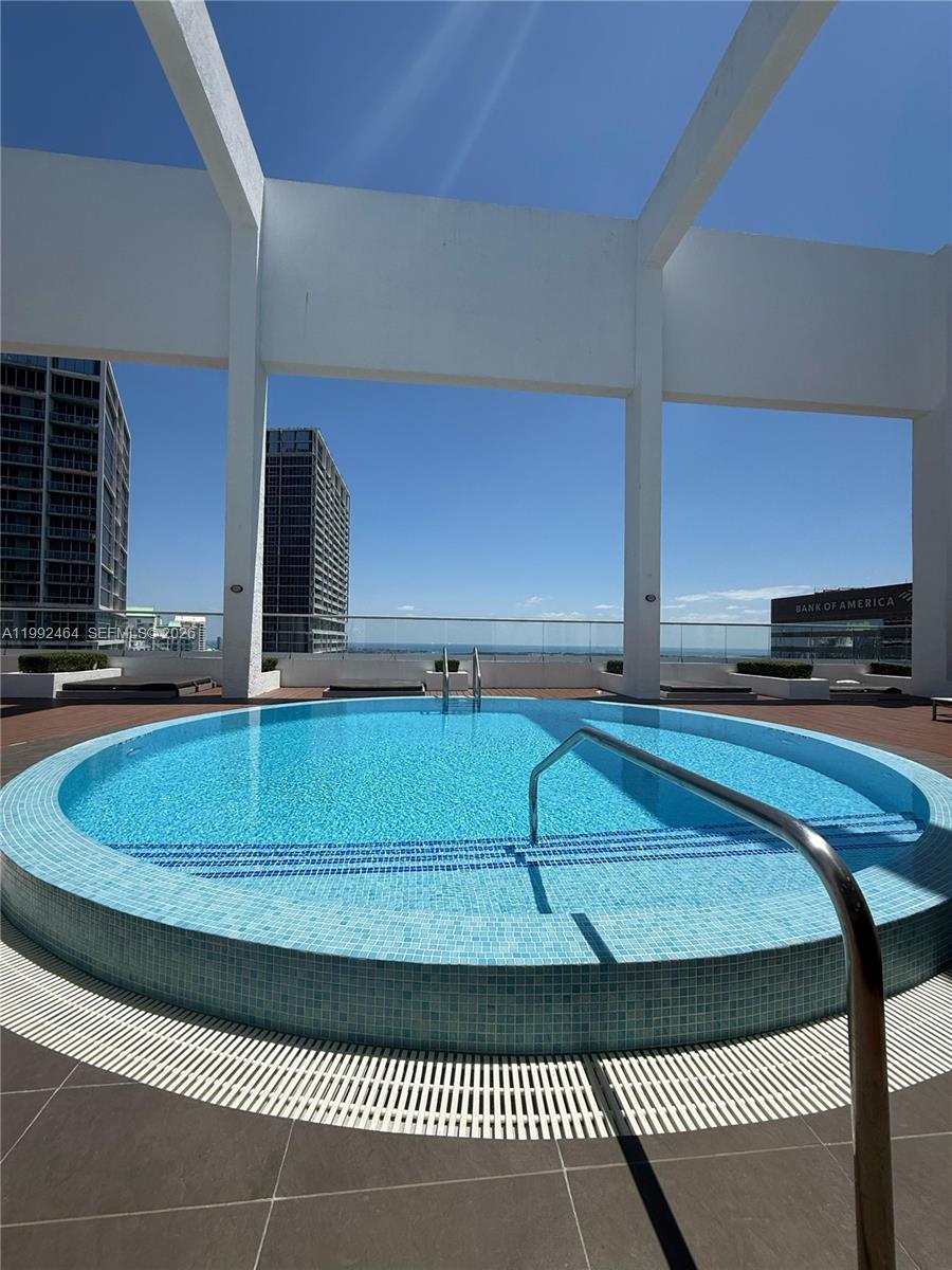 500 BRICKELL WEST CONDO - Residential Lease