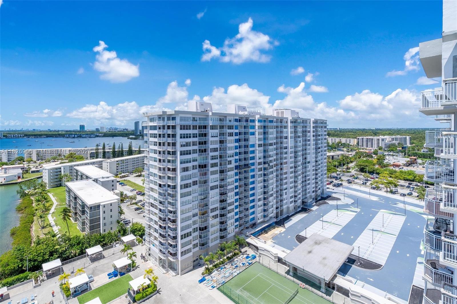 18081 Biscayne Blvd 1903