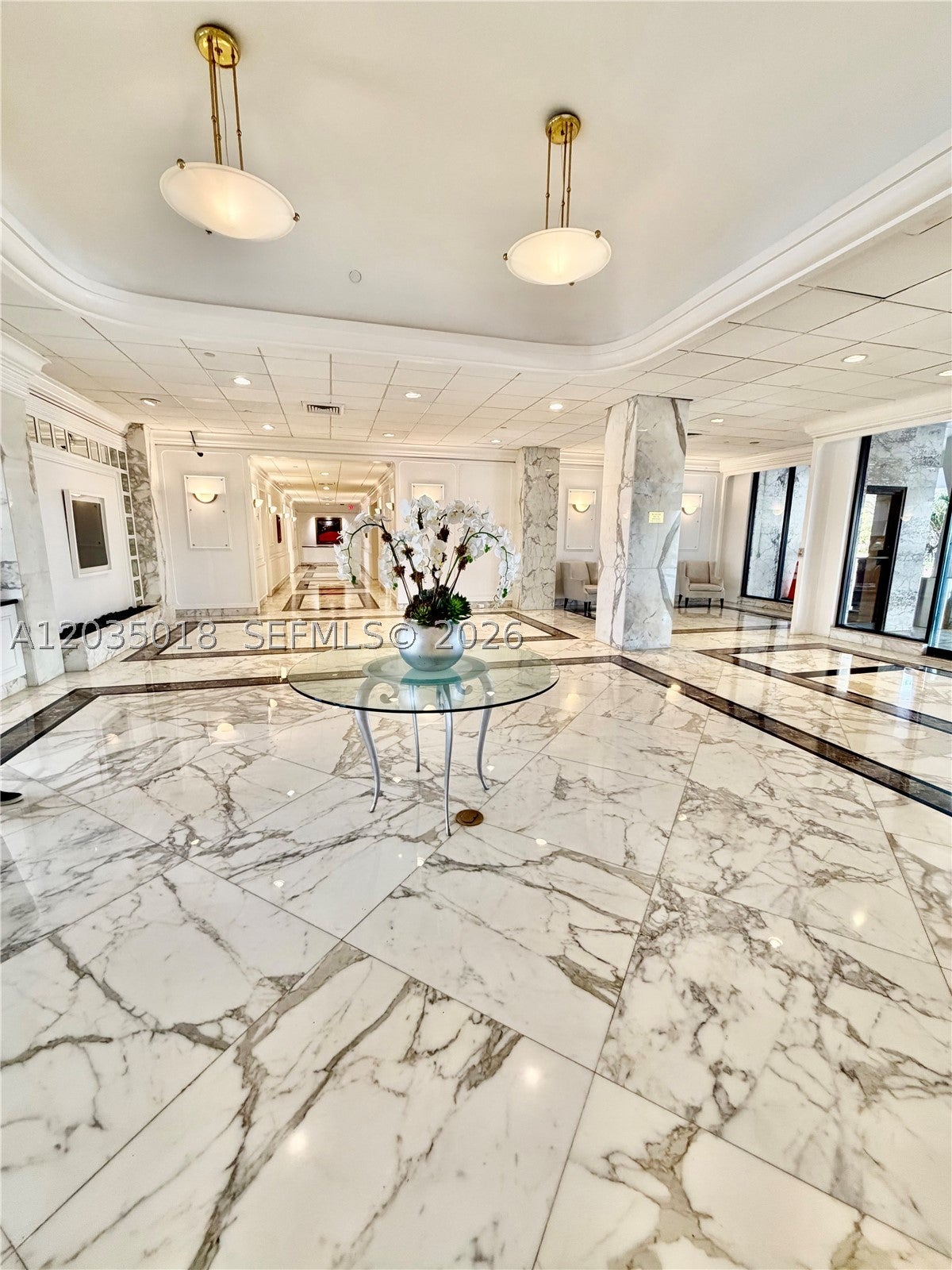 5700 Collins Ave 14M