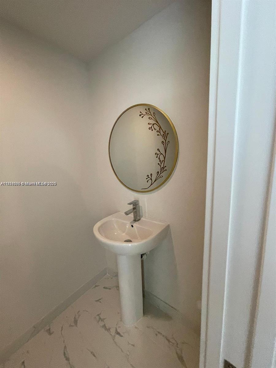 Aventura Village - Residential