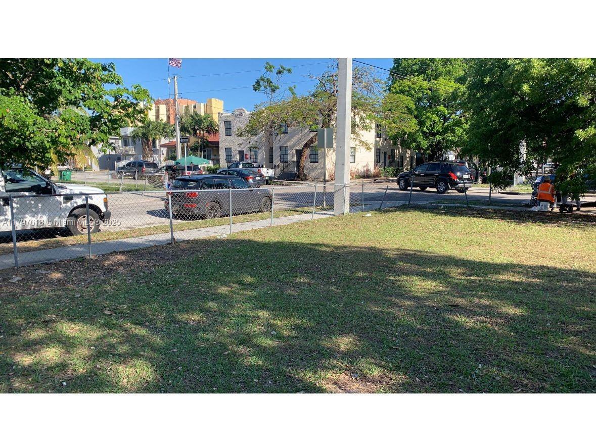 1101 NW 5th St