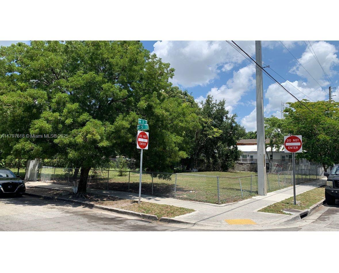 1101 NW 5th St