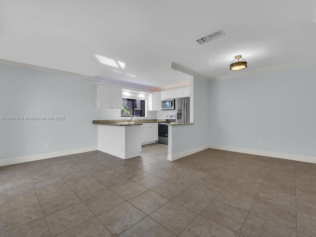 HAMLET - Residential