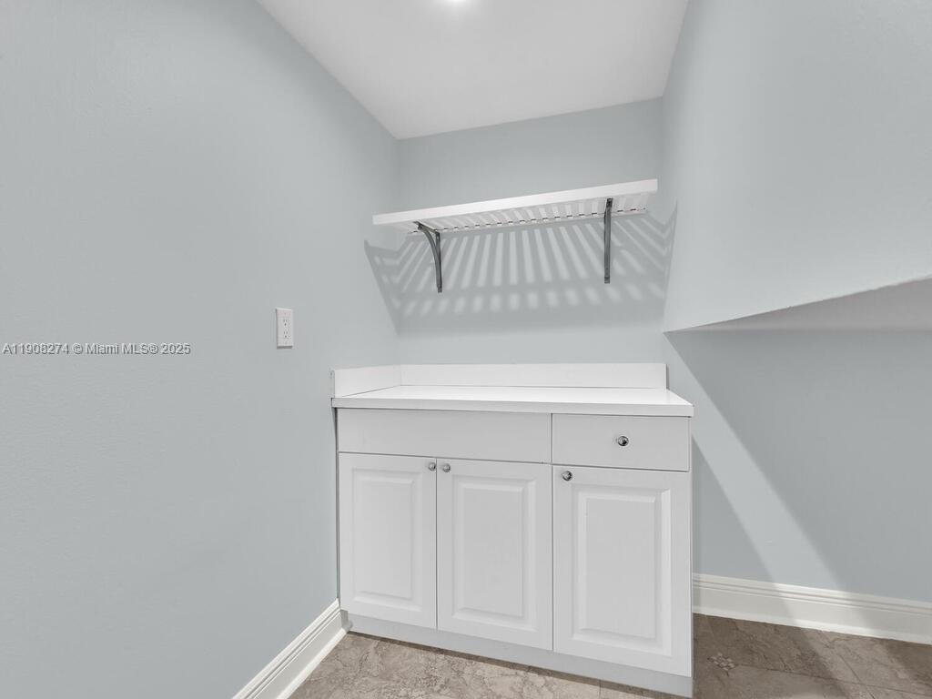 HAMLET - Residential