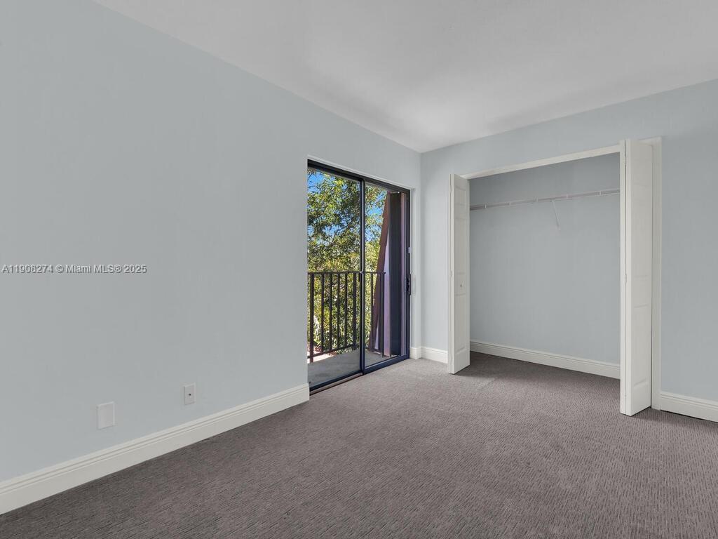 HAMLET - Residential