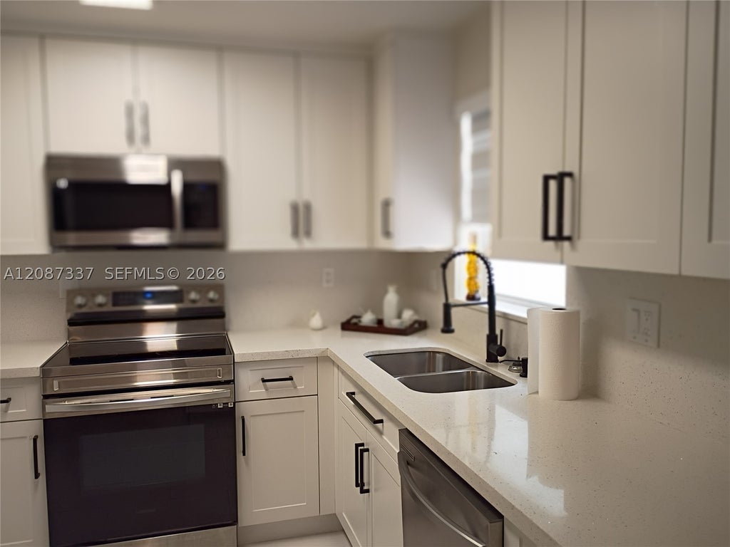 Photo of Pembroke Pines, FL 33028 (MLS # A12087337)