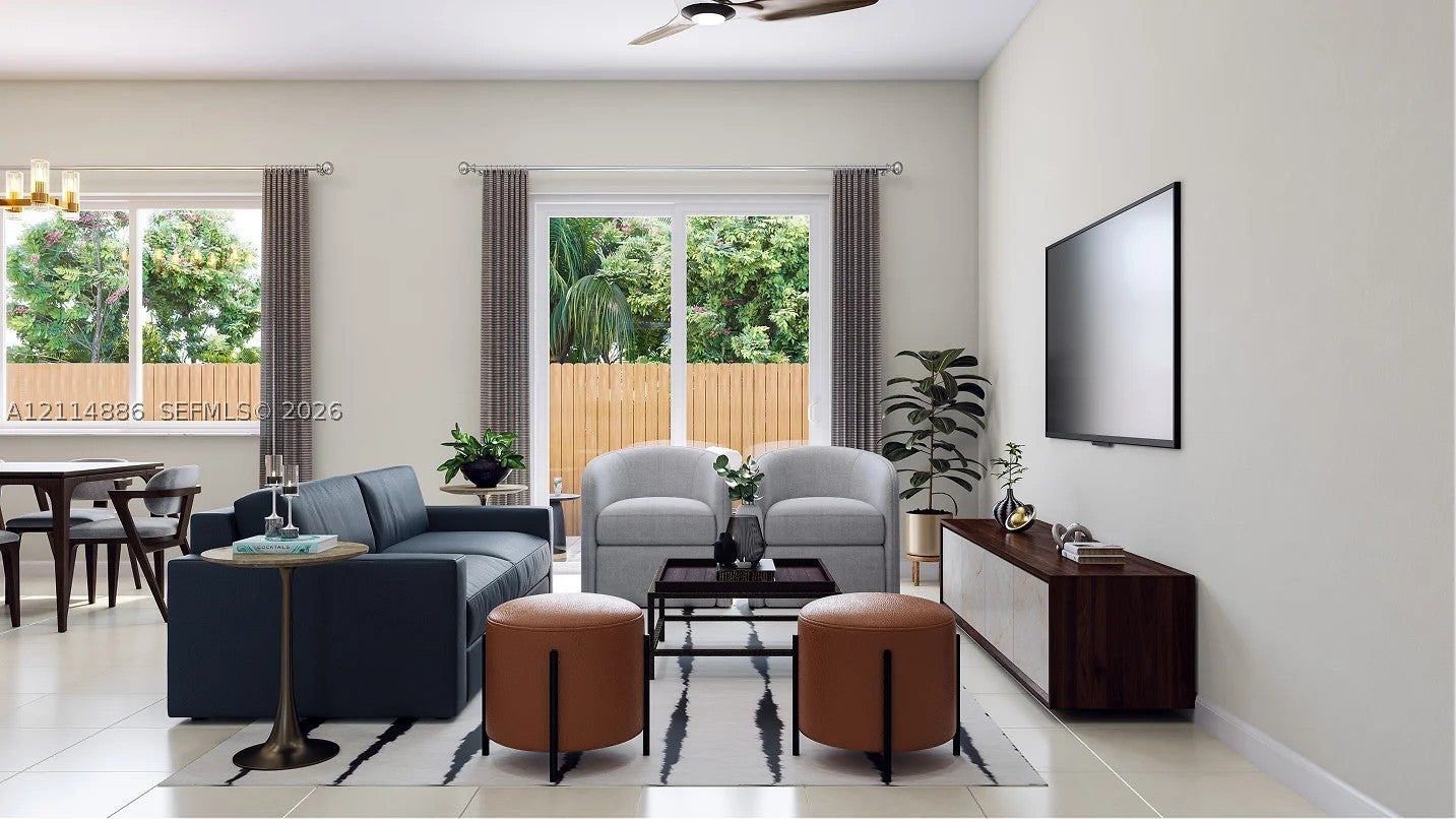 825 SE 23 Ct