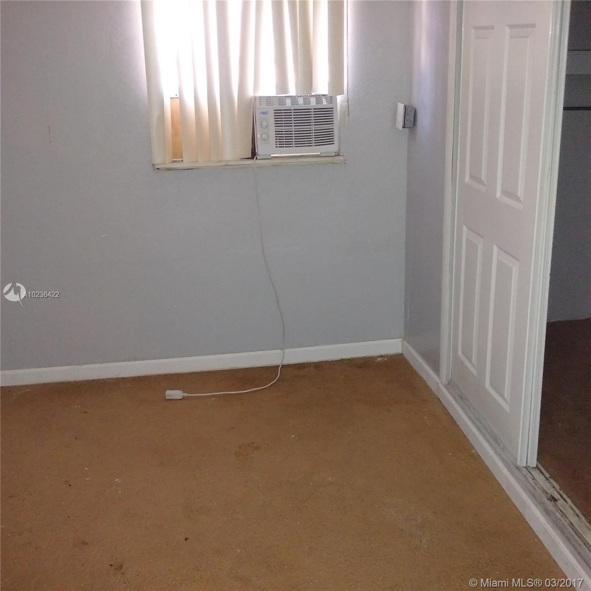 DILLARD PARK ESTATES 1ST - Residential