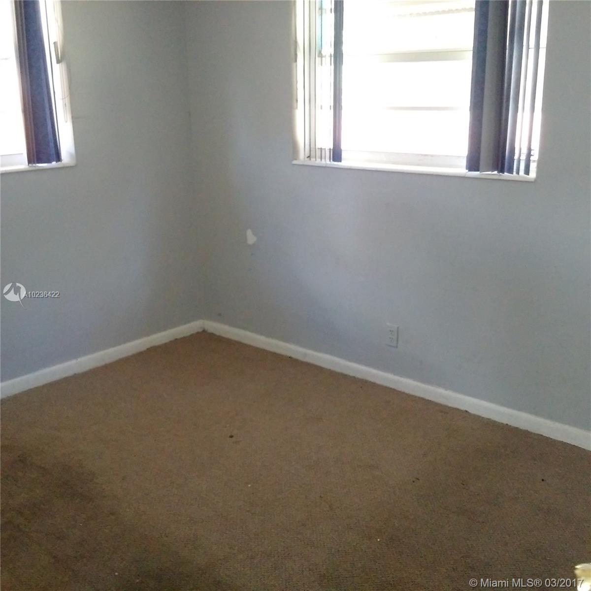 DILLARD PARK ESTATES 1ST - Residential