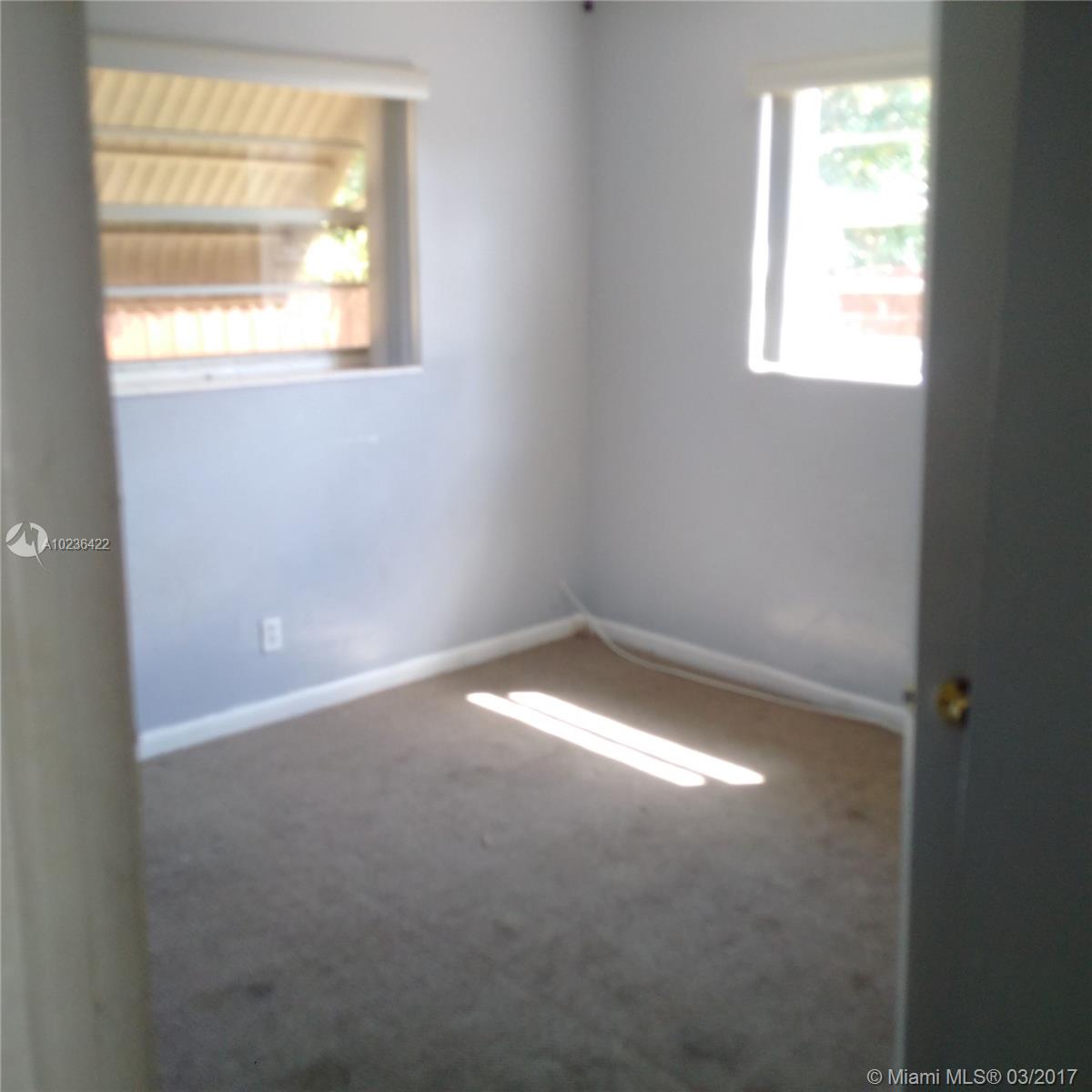 DILLARD PARK ESTATES 1ST - Residential