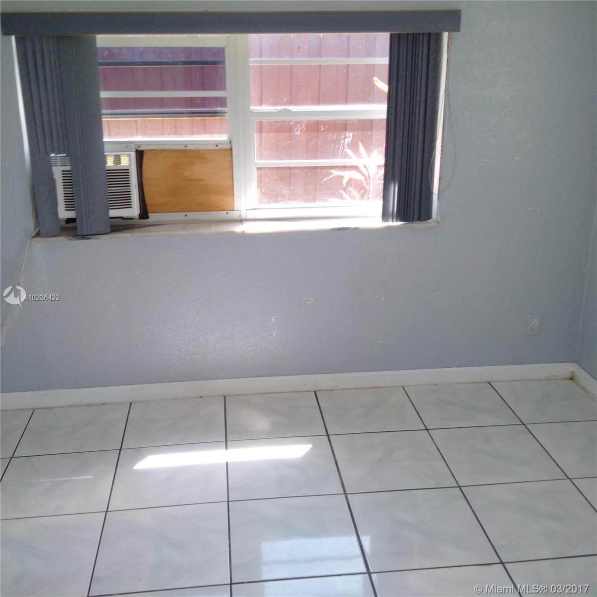 DILLARD PARK ESTATES 1ST - Residential