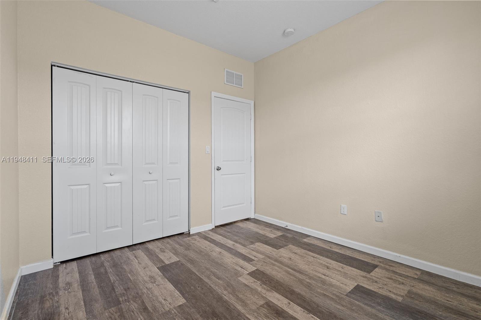 FLORENCE AT CRYSTAL LAKES - Residential