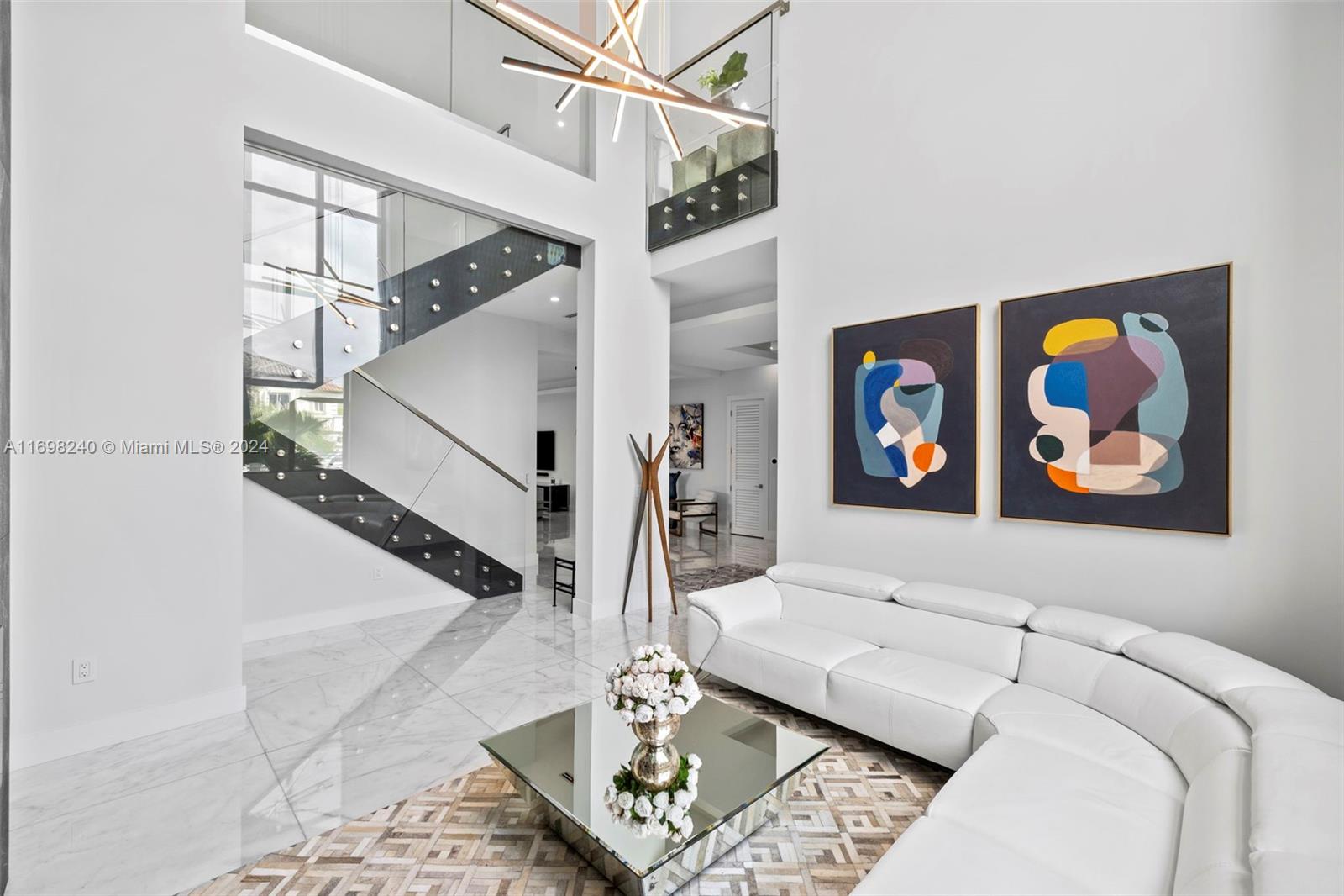 CORAL PINES - Residential