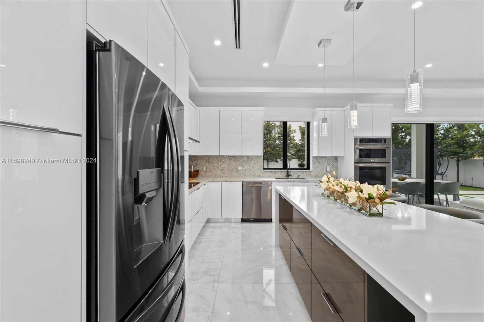 CORAL PINES - Residential