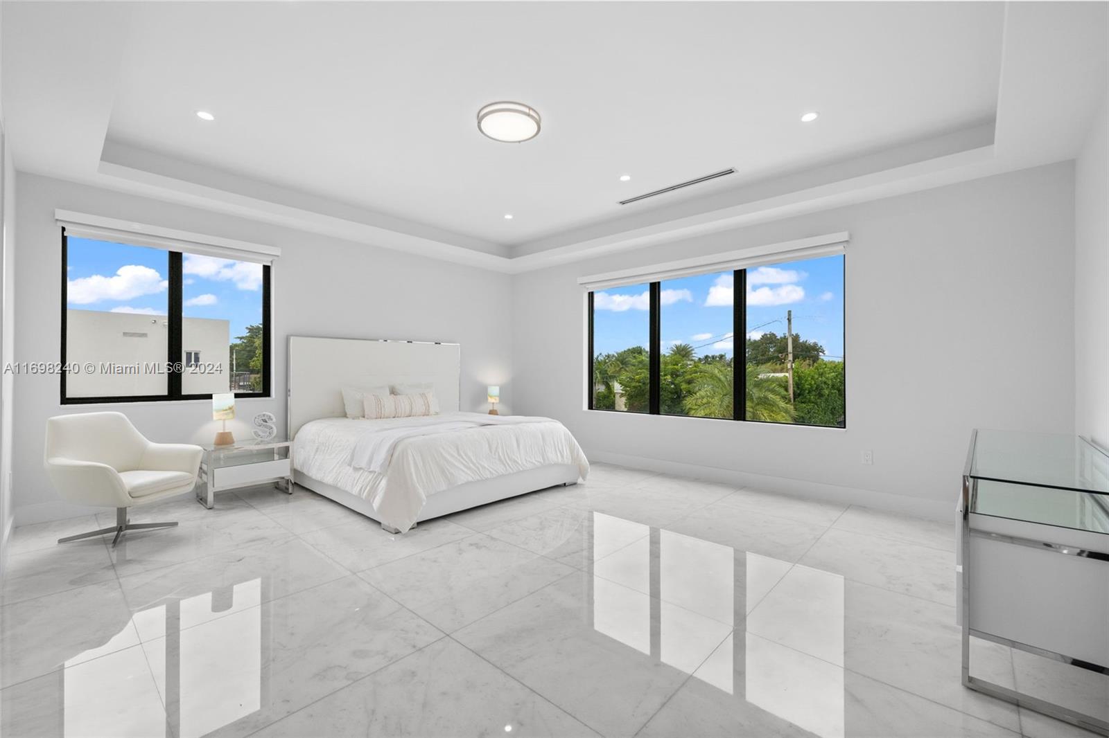 CORAL PINES - Residential