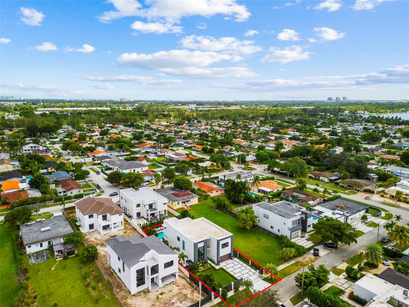 CORAL PINES - Residential