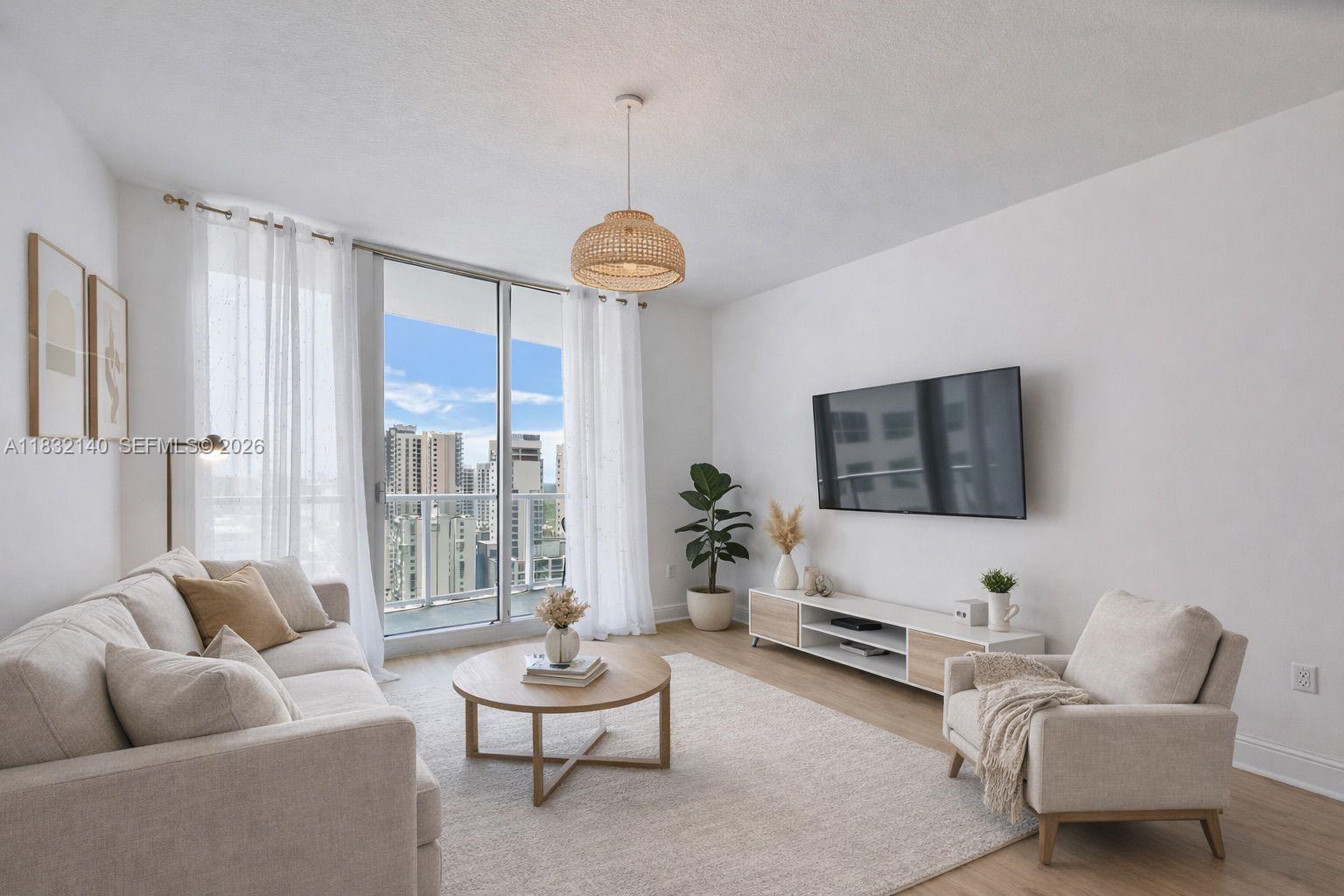 LATITUDE ON THE RIVER CON - Residential