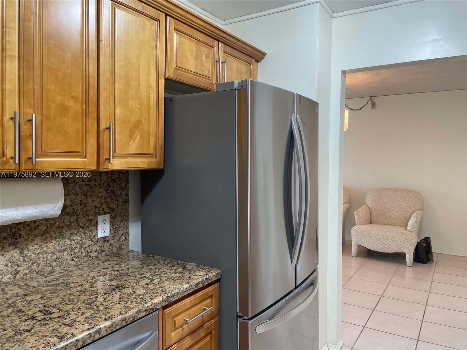 ARLEN HOUSE EAST CONDO - Residential