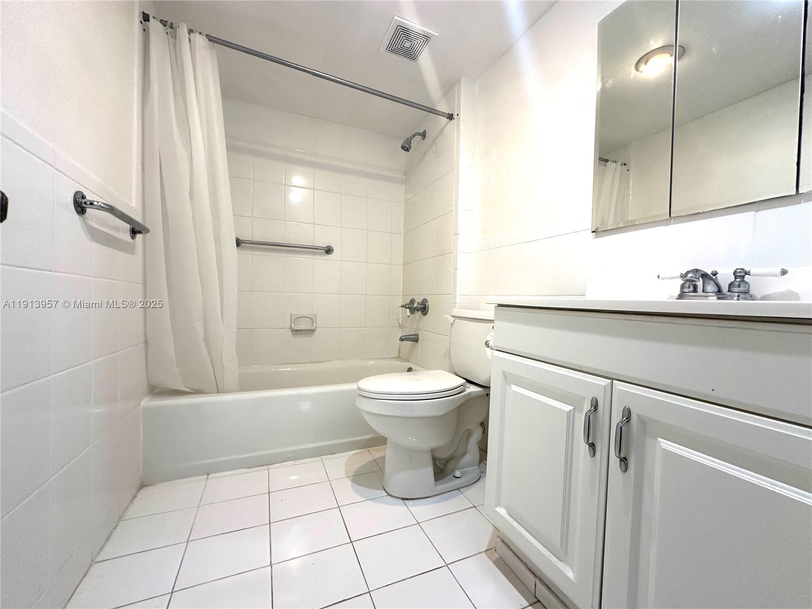 WEST BAY GARDENS CONDO - Residential Lease