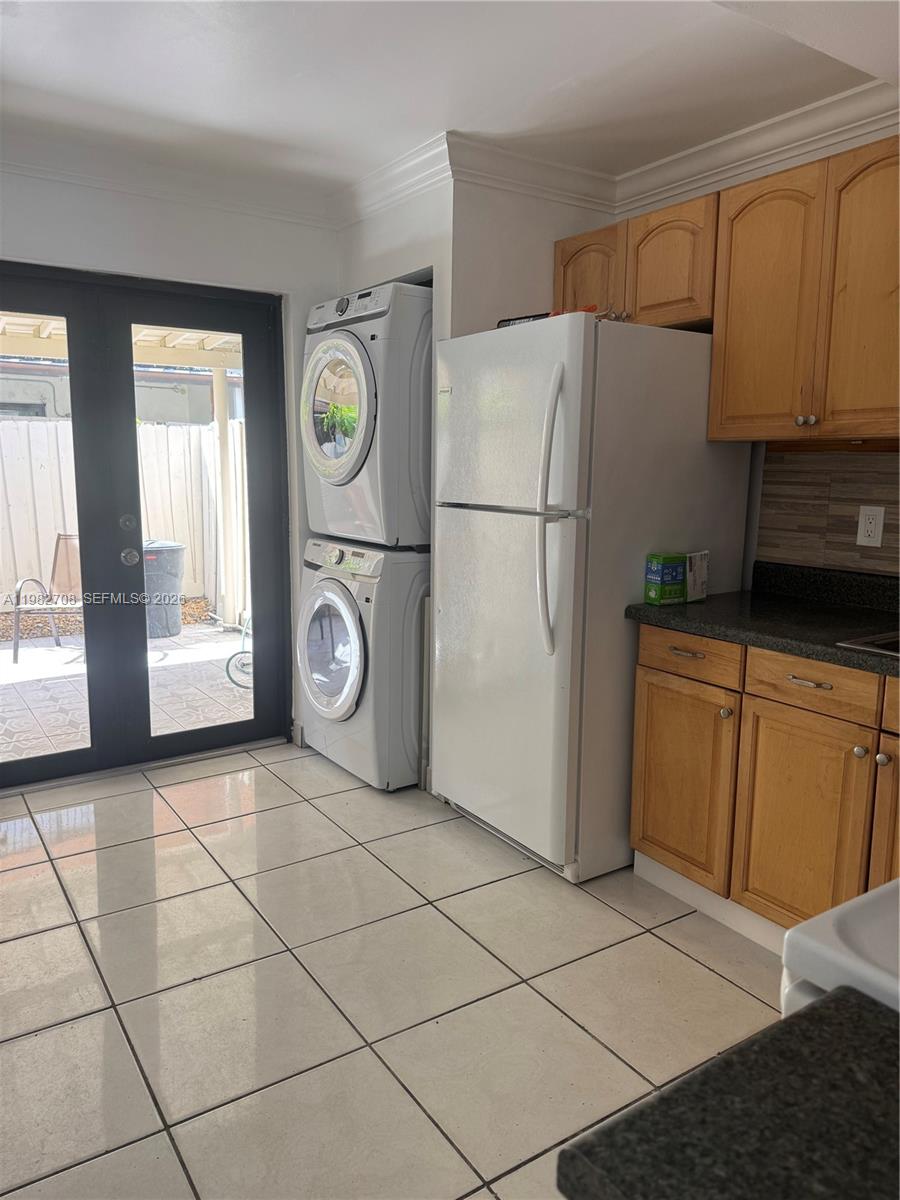 WESTLAND VILLAGE CONDO - Residential Lease