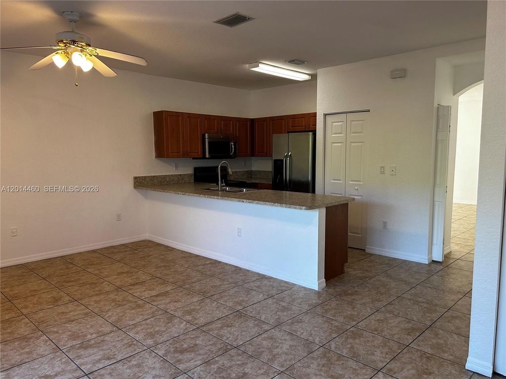 Photo of 4906 SW 141st Ave #4, Miramar, FL 33027 (MLS # A12014460)