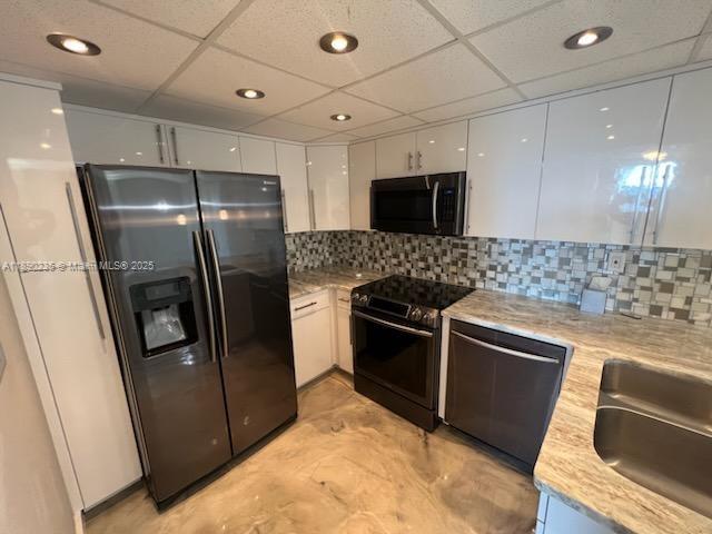 Promenades - Residential Lease