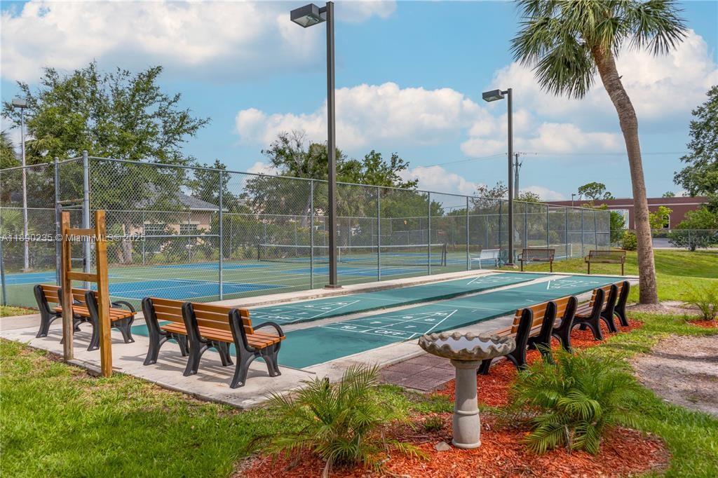 Promenades - Residential Lease