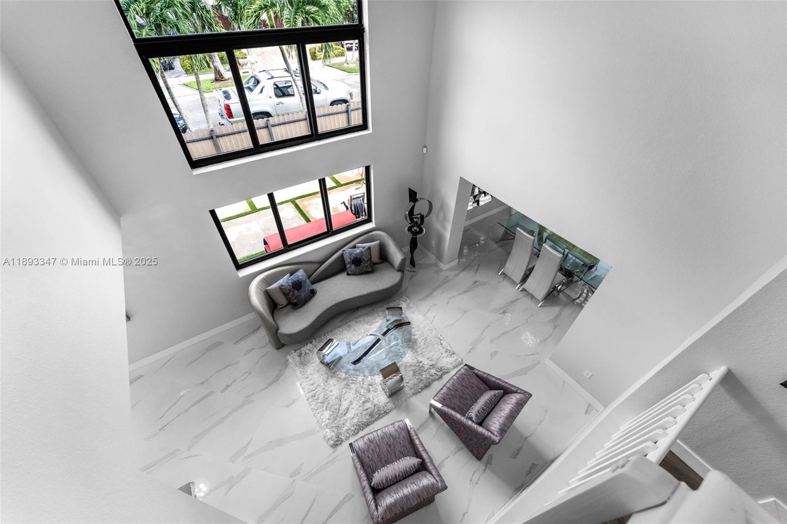 KAYLA S PLACE - Residential