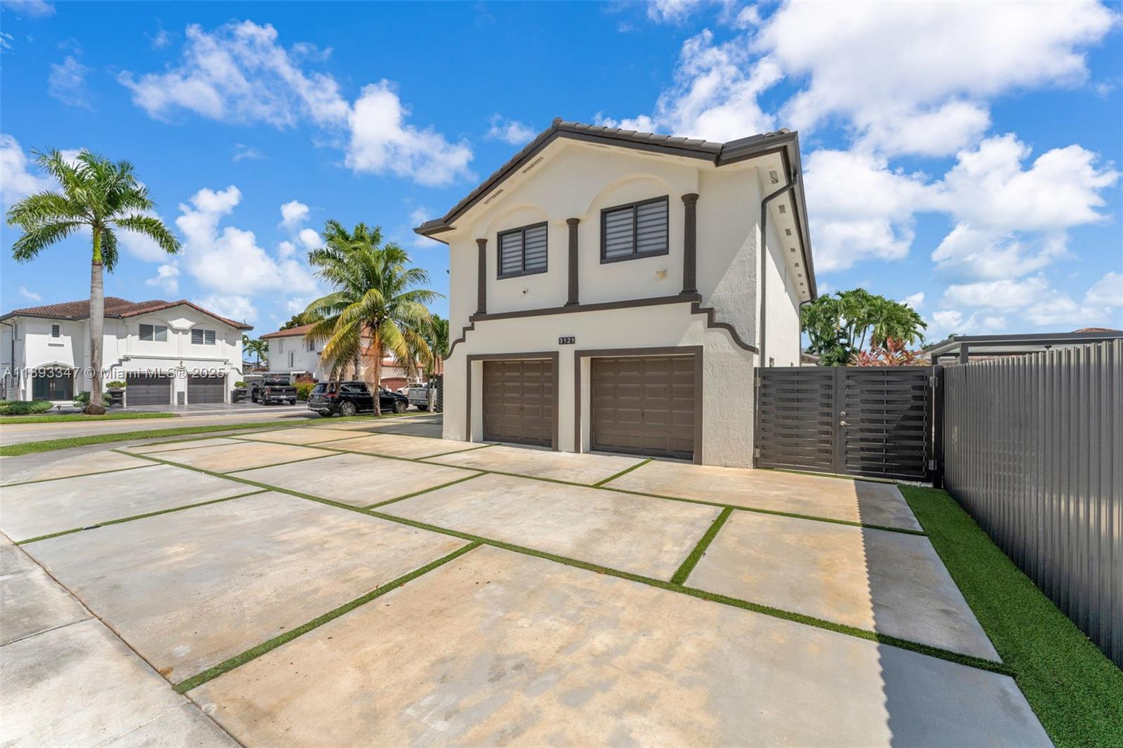 KAYLA S PLACE - Residential