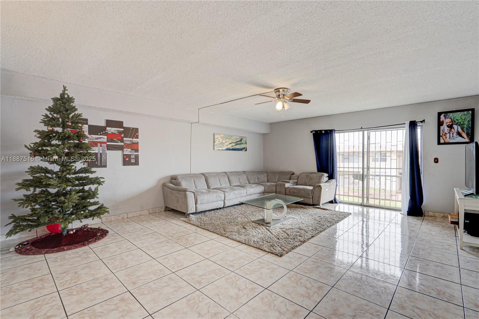 NEW WORLD CONDO APTS II - Residential Lease