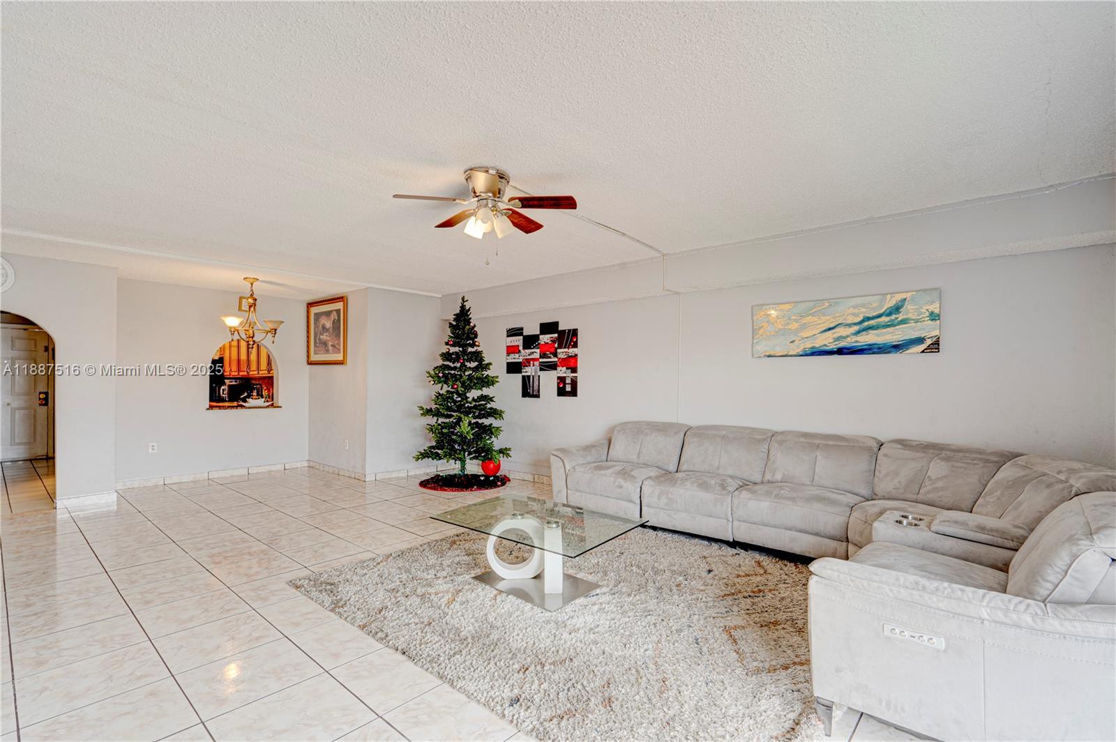 NEW WORLD CONDO APTS II - Residential Lease