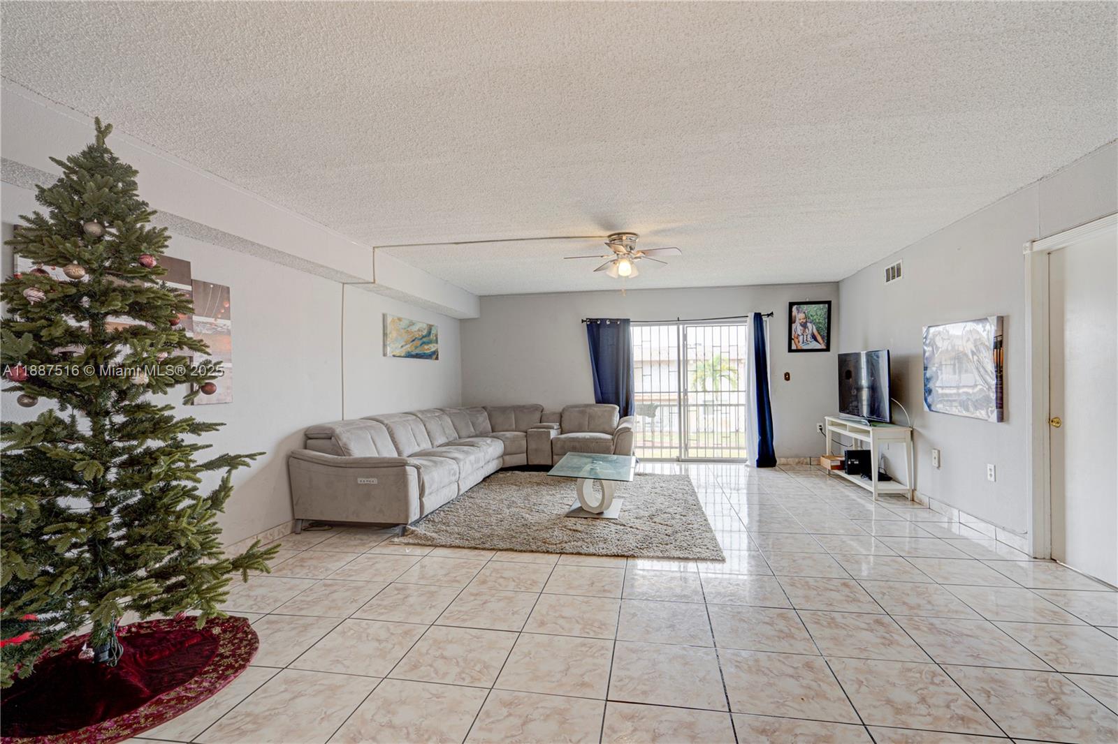 NEW WORLD CONDO APTS II - Residential Lease