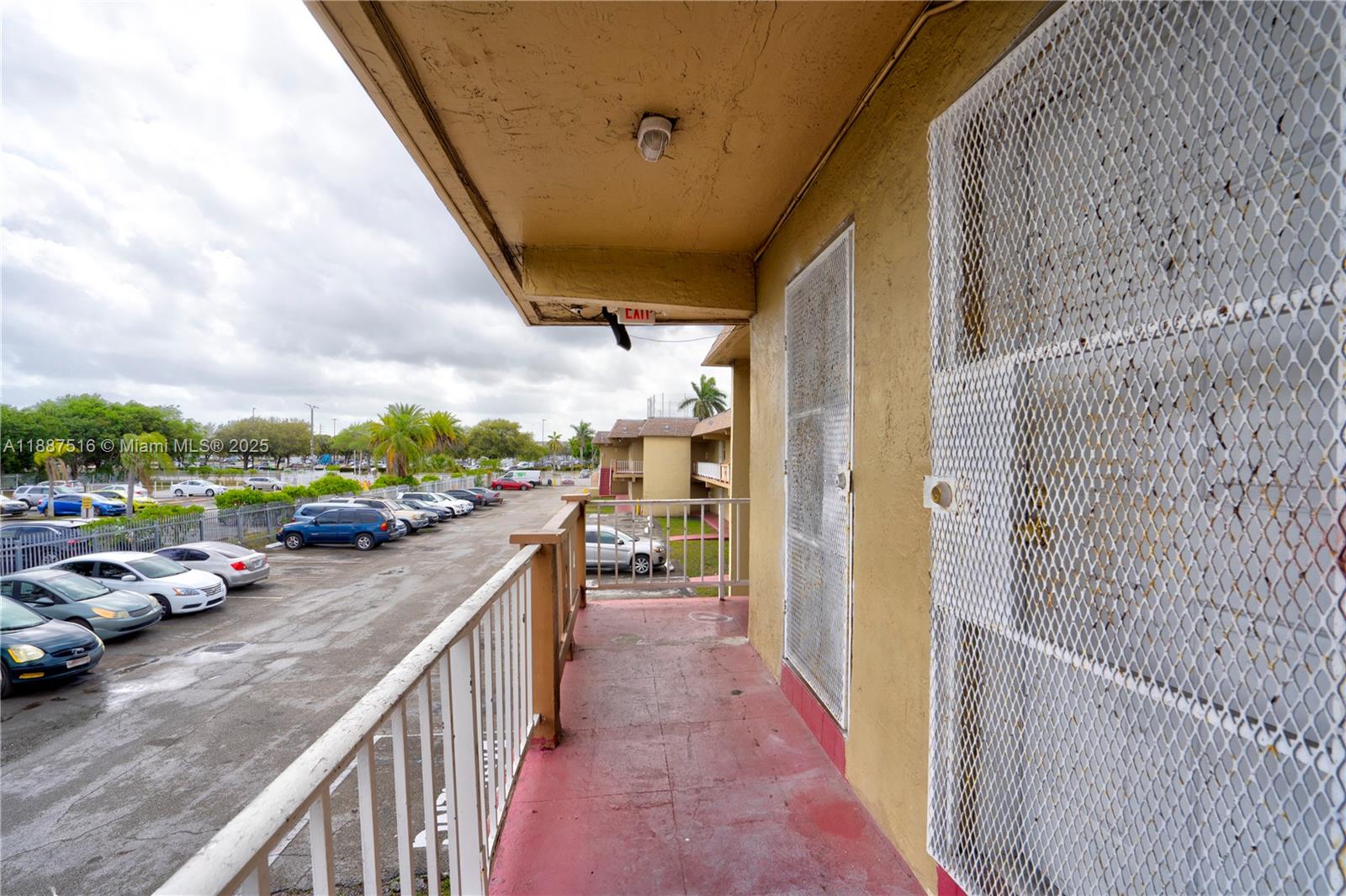 NEW WORLD CONDO APTS II - Residential Lease