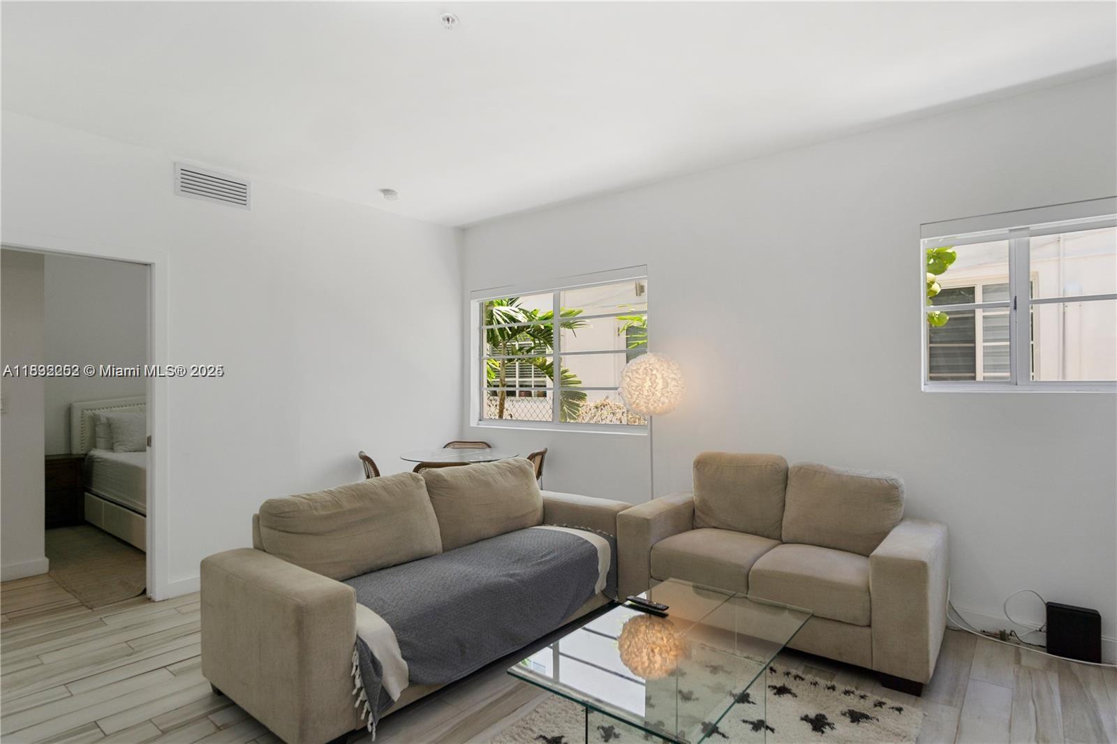 1560 Meridian Ave 108