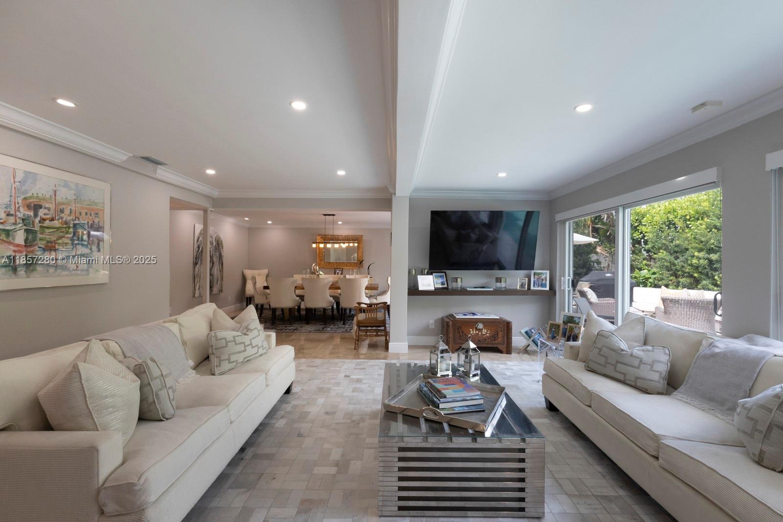 BISCAYNE KEY ESTATES - Residential