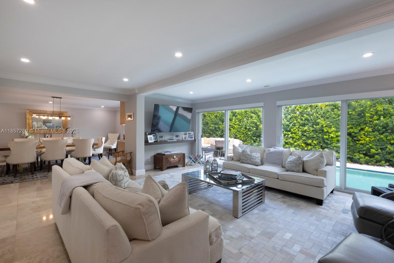 BISCAYNE KEY ESTATES - Residential